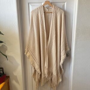 Elegant Cream Women's Sweater Poncho